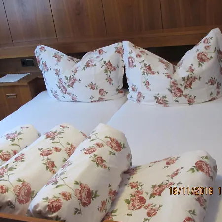 Huben 146 Bed & Breakfast